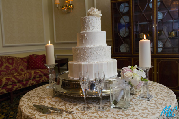 4 tiered white wedding cake