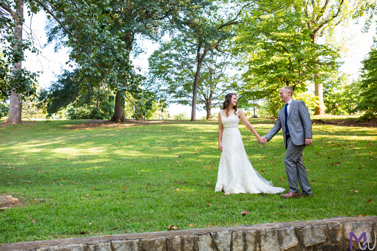bride and groom in piedmont park